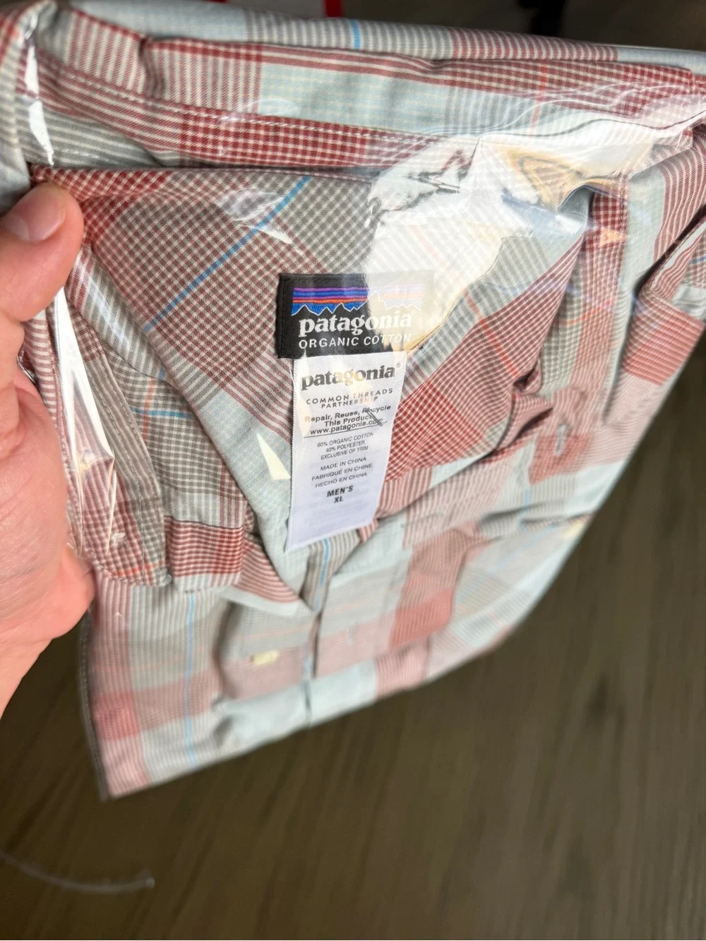 Patagonia Men's Short-Sleeve Button-Down Shirt - Pink and White Check